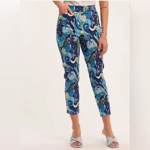 T Tahari Multicolor Swirl Cropped Pants